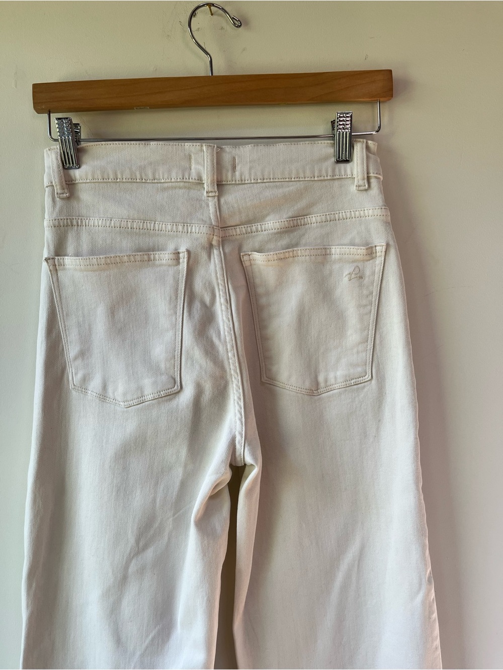 DL1969 Hepburn Wide Leg High-Rise Cropped Jeans in Eggshell - 27 waist - Picture 5 of 10